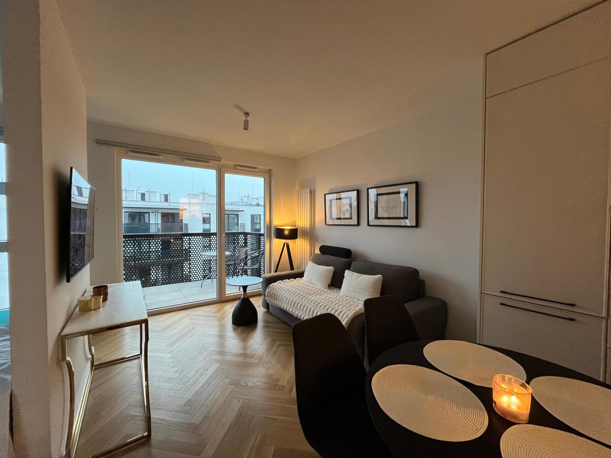 - Podskarbinska Apartment *